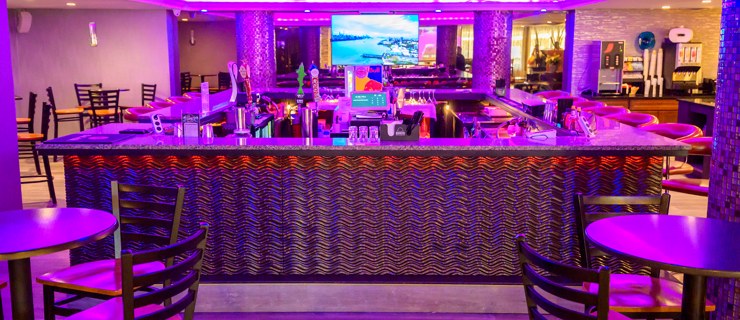 Enjoy the Bar & Restaurant at New Hope Inn & Suites