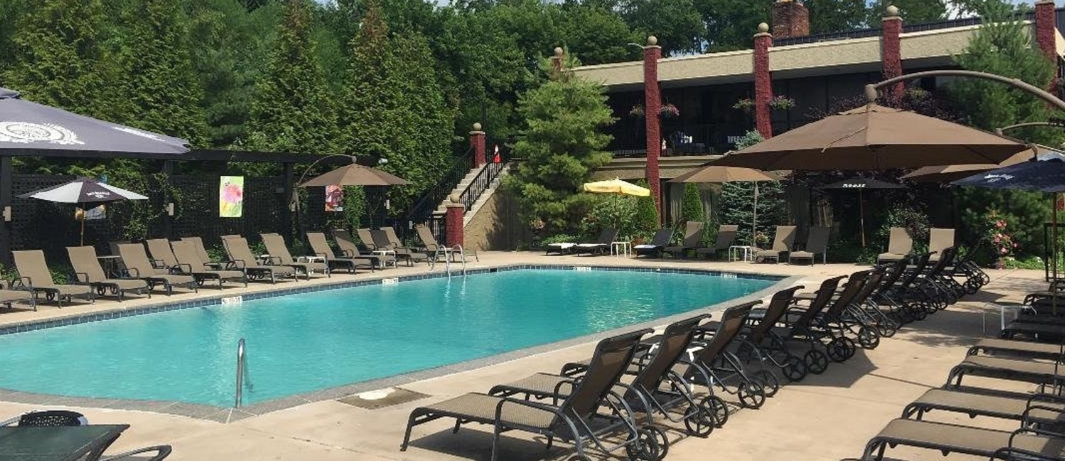 Dive into Summer at New Hope Inn & Suites!